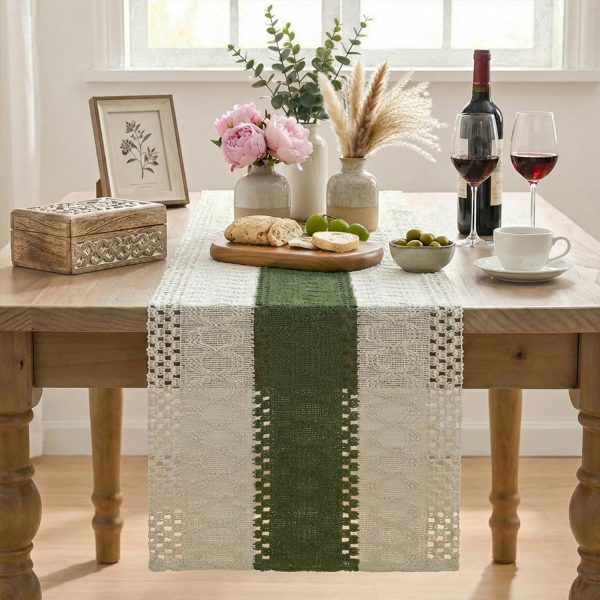 Mode Dark Farmhouse Rustic Table Runner Seasonal Holiday Hollow Kitchen Dining Table